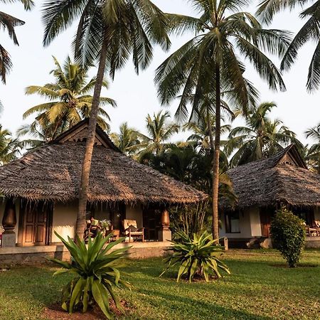 Neeleshwar Hermitage Nīleshwar Exterior foto
