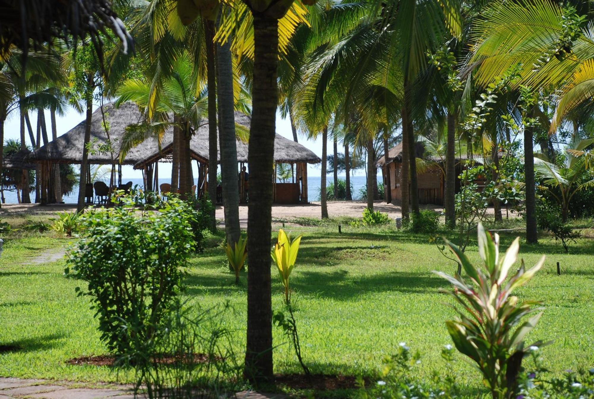 Neeleshwar Hermitage Nīleshwar Exterior foto